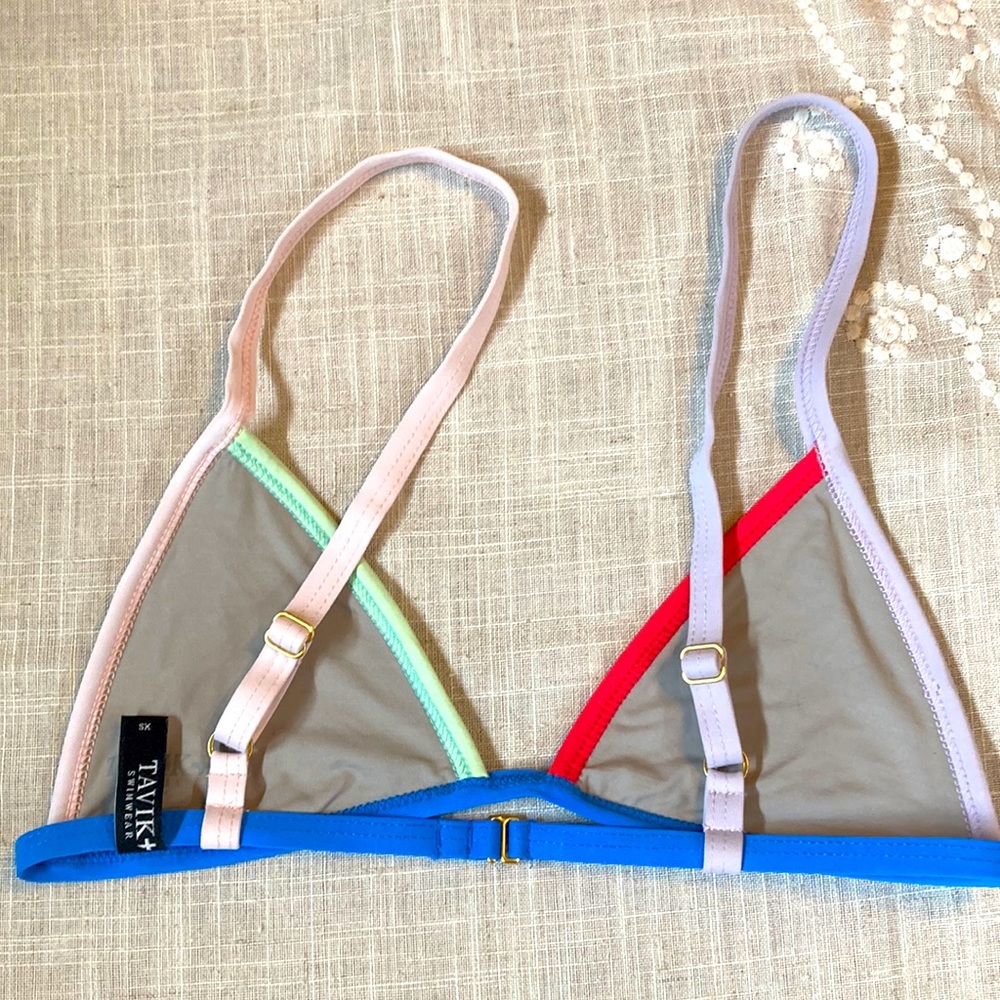Tavik Swimwear Colorblock fixed triangle bikini top. XS.